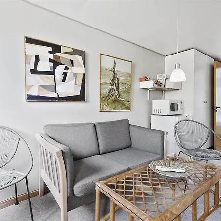 شقة 9599-aakirkeby-bodelyngsvejen-1 Åkirkeby