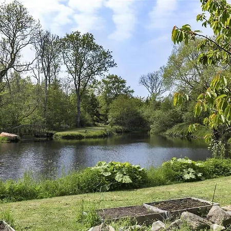 9599-aakirkeby-bodelyngsvejen-1 شقة