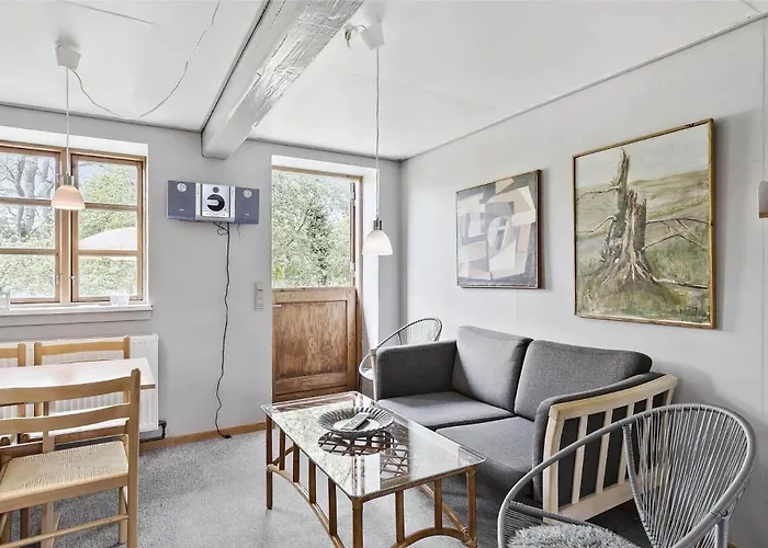 9599-aakirkeby-bodelyngsvejen-1 * Åkirkeby
